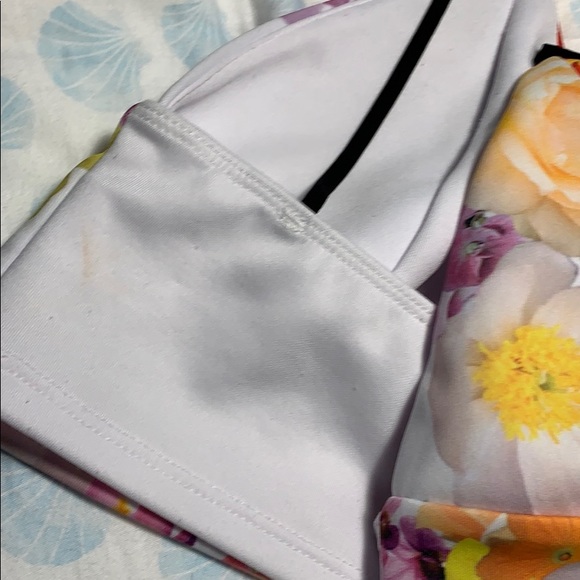 So lemio LOS angeles floral print crop top - Picture 4 of 6